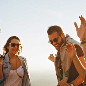 relaciones sociales 300x300 - ¿Por qué son importantes las relaciones sociales?