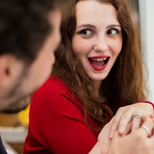 Como hablar con una escort sobre tus fantasias sin sentir verguenza 2 300x300 - Cómo hablar con una escort sobre tus fantasías sin sentir vergüenza   