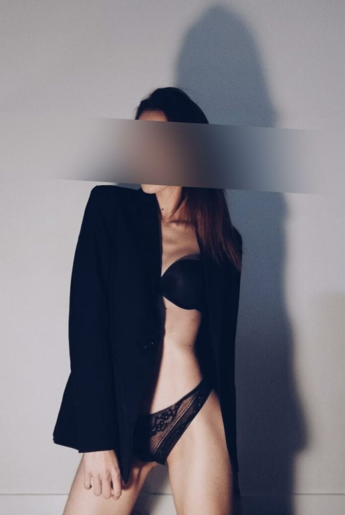 Mia-escort-catalana-en-barcelona-6
